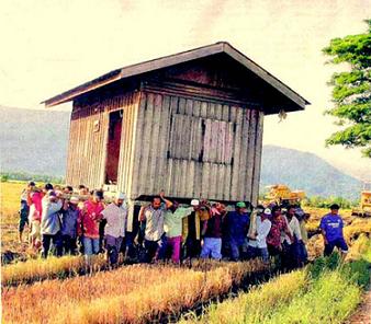 movingahouse.jpg