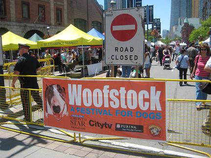 woof01.JPG